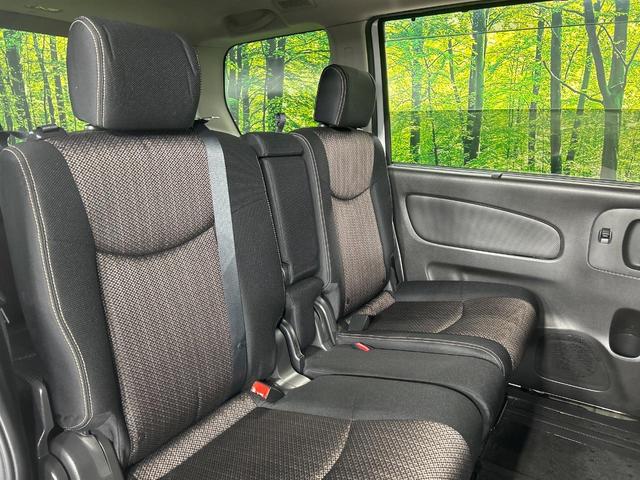 セレナ ハイウェイスター　４ＷＤ　後期型　禁煙車　衝突軽減ブレーキ　純正ナビ　バックカメラ　両側パワースライドドア　スマートキー　ＬＥＤヘッド　クルーズコントロール　オートライト　オートエアコン　Ｂｌｕｅｔｏｏｔｈ　地デジ（10枚目）