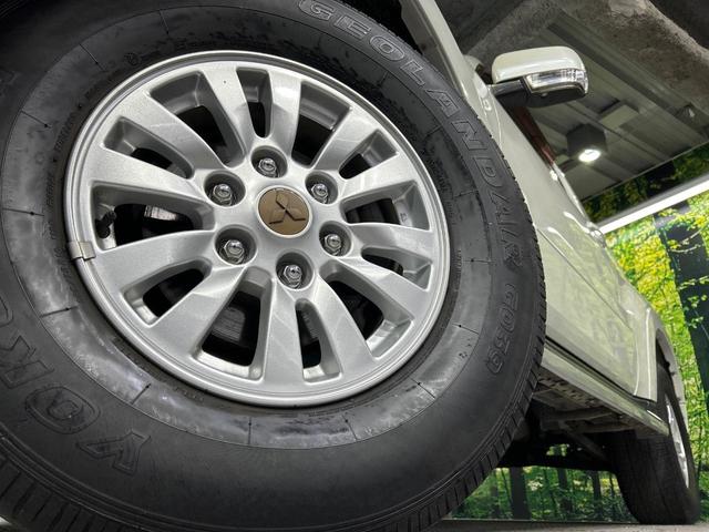 パジェロ ショート　ＶＲ－Ｉ　本州仕入　禁煙車　ＳＤナビ　バックカメラ　ＨＩＤヘッド　ＥＴＣ　オートライト　オートエアコン　純正１６インチアルミ　Ｂｌｕｅｔｏｏｔｈ　ＣＤ　ＤＶＤ再生　地デジ（11枚目）