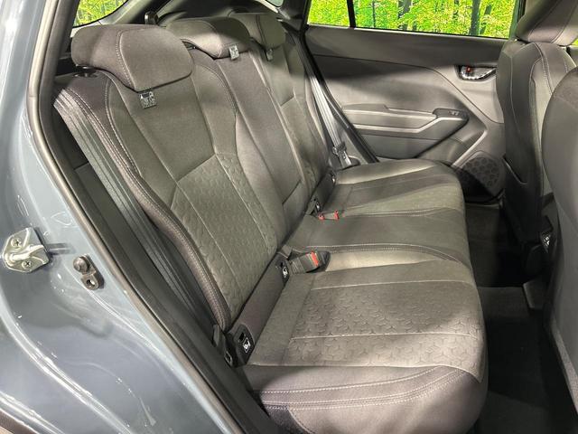 クロストレック ツーリング　４ＷＤ　全周囲カメラ　寒冷地仕様　衝突被害軽減システム　レーダークルーズ　禁煙車　コーナーセンサー　スマートキー　ＬＥＤヘッド　ルーフレール　純正１７インチアルミ　オートハイビーム　車線逸脱警報（10枚目）