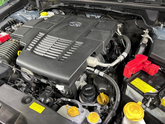 クロストレック ツーリング　４ＷＤ　全周囲カメラ　寒冷地仕様　衝突被害軽減システム　レーダークルーズ　禁煙車　コーナーセンサー　スマートキー　ＬＥＤヘッド　ルーフレール　純正１７インチアルミ　オートハイビーム　車線逸脱警報（19枚目）