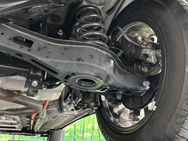 カローラクロス ハイブリッド　Ｚ　本州仕入　ガラスルーフ　９型ディスプレイオーディオ　全周囲カメラ　寒冷地仕様　トヨタセーフティセンス　レーダークルーズ　ブラインドスポットモニター　シートヒーター　パワーシート　パワーバックドア（26枚目）