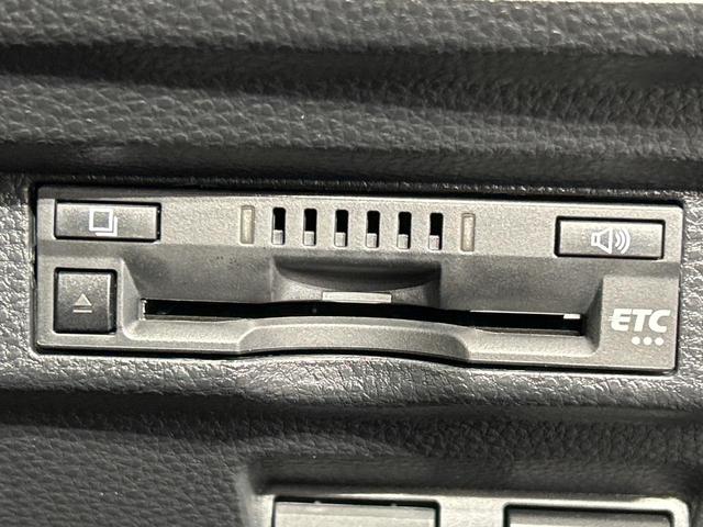 カローラクロス ハイブリッド　Ｚ　本州仕入　ガラスルーフ　９型ディスプレイオーディオ　全周囲カメラ　寒冷地仕様　トヨタセーフティセンス　レーダークルーズ　ブラインドスポットモニター　シートヒーター　パワーシート　パワーバックドア（46枚目）