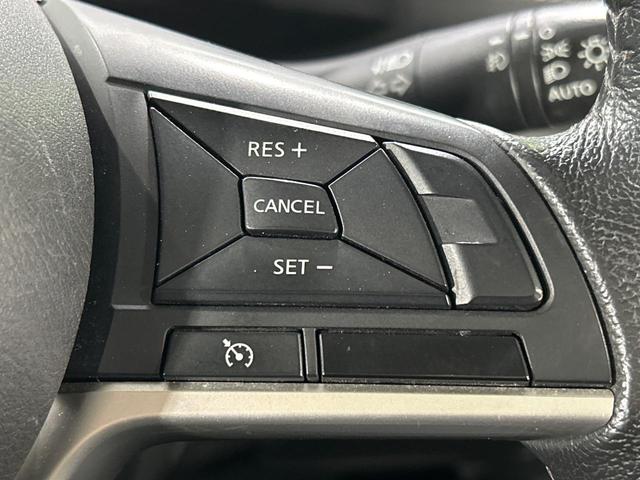 セレナ ハイウェイスター　２５ｔｈスペシャルセレクションＡ　４ＷＤ　純正９型ナビ　ハンズフリー両側電動ドア　全周囲カメラ　エマージェンシーブレーキ　コーナーセンサー　クルーズコントロール　パーキングアシスト　スマートキー　ＬＥＤヘッド　ＥＴＣ　オートライト（7枚目）