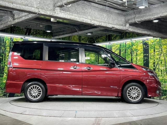セレナ ハイウェイスター　２５ｔｈスペシャルセレクションＡ　４ＷＤ　純正９型ナビ　ハンズフリー両側電動ドア　全周囲カメラ　エマージェンシーブレーキ　コーナーセンサー　クルーズコントロール　パーキングアシスト　スマートキー　ＬＥＤヘッド　ＥＴＣ　オートライト（27枚目）