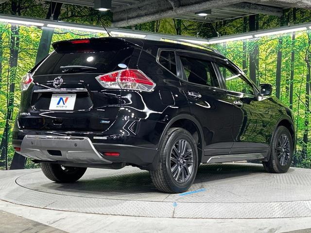 エクストレイル ２０ＸブラクエクストリーマＸエマージェンシブレーキＰ　４ＷＤ　サンルーフ　メーカー純正ナビ　全周囲カメラ　衝突被害軽減システム　コーナーセンサー　クルーズコントロール　シートヒーター　ＬＥＤ　ＥＴＣ　純正１７インチアルミ　車線逸脱警報　オートライト（18枚目）