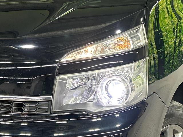 ヴォクシー Ｘ　Ｌエディション　４ＷＤ　フリップダウンモニター　ＳＤナビ　バックカメラ　電動スライドドア　寒冷地仕様　ＨＩＤヘッド　ＥＴＣ　オートライト　デュアルエアコン　リアエアコン　Ｂｌｕｅｔｏｏｔｈ　ＣＤ　ＤＶＤ再生　地デジ（13枚目）