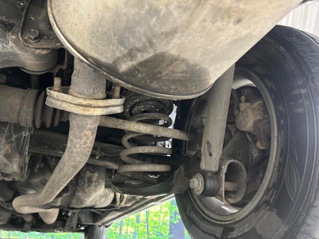 ヴォクシー Ｘ　Ｌエディション　４ＷＤ　フリップダウンモニター　ＳＤナビ　バックカメラ　電動スライドドア　寒冷地仕様　ＨＩＤヘッド　ＥＴＣ　オートライト　デュアルエアコン　リアエアコン　Ｂｌｕｅｔｏｏｔｈ　ＣＤ　ＤＶＤ再生　地デジ（20枚目）