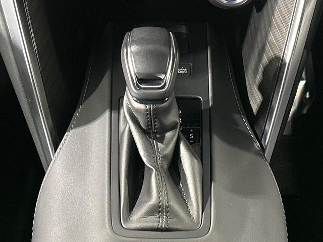 ハリアーハイブリッド Ｇ　４ＷＤ　禁煙車　純正８型ディスプレイ　バックカメラ　セーフティセンス　レーダークルーズ　デジタルインナーミラー　電動リアゲート　パワーシート　ドラレコ　コーナーセンサー　ドラレコ　ＴＥＣ２．０（33枚目）