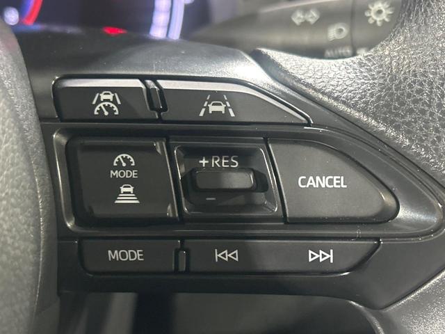 ヤリスクロス Ｘ　４ＷＤ　禁煙車　８型ディスプレイオーディオ　バックカメラ　寒冷地仕様　トヨタセーフティセンス　レーダークルーズコントロール　マルチテレインセレクト　ダウンヒルアシスト　ＥＴＣ　オートハイビーム（7枚目）