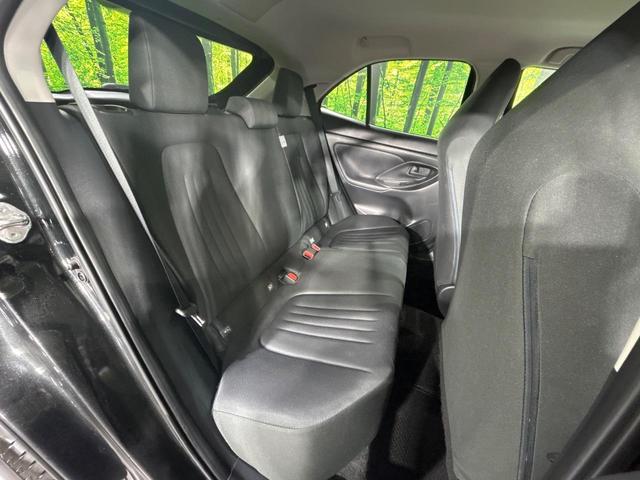 ヤリスクロス Ｘ　４ＷＤ　禁煙車　８型ディスプレイオーディオ　バックカメラ　寒冷地仕様　トヨタセーフティセンス　レーダークルーズコントロール　マルチテレインセレクト　ダウンヒルアシスト　ＥＴＣ　オートハイビーム（12枚目）