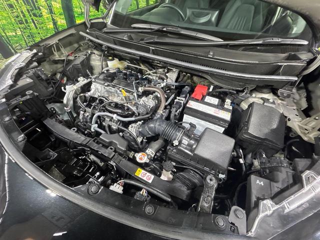 ヤリスクロス Ｘ　４ＷＤ　禁煙車　８型ディスプレイオーディオ　バックカメラ　寒冷地仕様　トヨタセーフティセンス　レーダークルーズコントロール　マルチテレインセレクト　ダウンヒルアシスト　ＥＴＣ　オートハイビーム（19枚目）