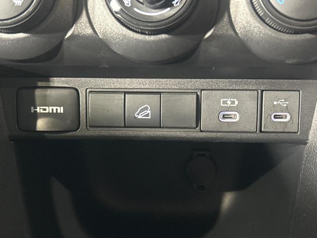 ヤリスクロス Ｘ　４ＷＤ　禁煙車　８型ディスプレイオーディオ　バックカメラ　寒冷地仕様　トヨタセーフティセンス　レーダークルーズコントロール　マルチテレインセレクト　ダウンヒルアシスト　ＥＴＣ　オートハイビーム（37枚目）