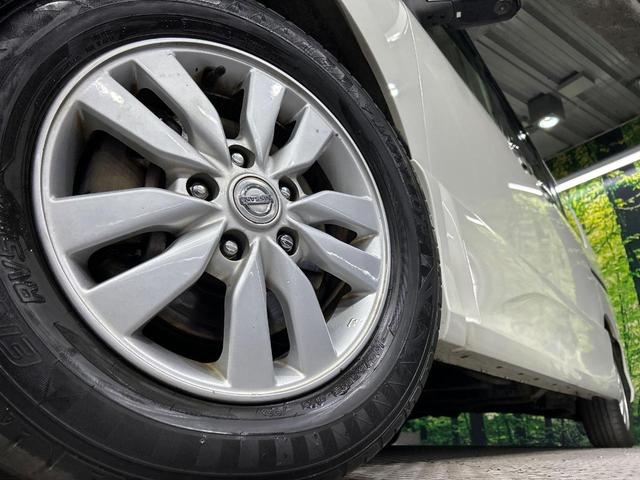 セレナ ハイウェイスター　アドバンスドセーフティパッケージ　４ＷＤ　禁煙車　フリップダウンモニター　ナビ　アラウンドビューモニター　エマージェンシーブレーキ　クルーズコントロール　両側パワースライドドア　コーナーセンサー　スマートキー　ＬＥＤ　ＥＴＣ（16枚目）