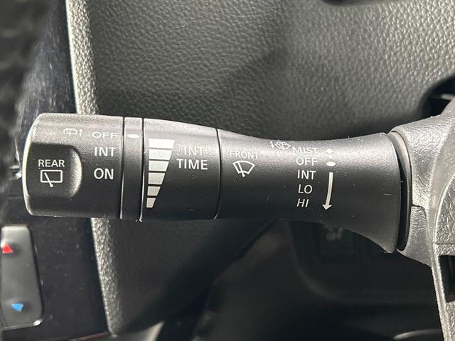 セレナ ハイウェイスター　アドバンスドセーフティパッケージ　４ＷＤ　禁煙車　フリップダウンモニター　ナビ　アラウンドビューモニター　エマージェンシーブレーキ　クルーズコントロール　両側パワースライドドア　コーナーセンサー　スマートキー　ＬＥＤ　ＥＴＣ（34枚目）