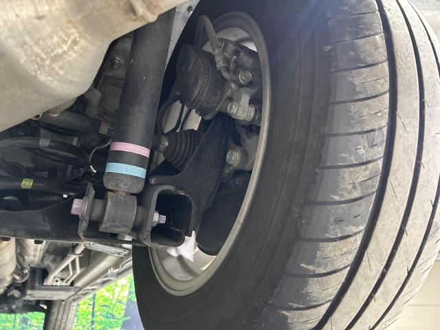 ノア Ｓ－Ｚ　４ＷＤ　１０．５型ディスプレイオーディオ　バックカメラ　寒冷地仕様　トヨタセーフティセンス　オプションＬＥＤヘッドライト　レーダークルーズ　両側電動スライドドア　シートヒーター　コーナーセンサー（24枚目）