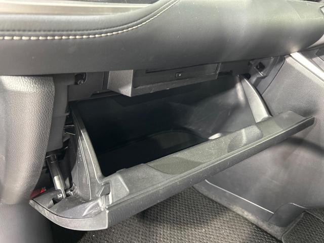 ノア Ｓ－Ｚ　４ＷＤ　１０．５型ディスプレイオーディオ　バックカメラ　寒冷地仕様　トヨタセーフティセンス　オプションＬＥＤヘッドライト　レーダークルーズ　両側電動スライドドア　シートヒーター　コーナーセンサー（31枚目）