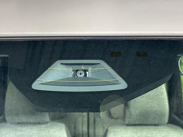 スペーシア ハイブリッドＸ　４ＷＤ　ＳＤナビ　バックカメラ　スズキセーフティサポート　両側パワースライドドア　オットマン　シートヒーター　アイドリングストップ　ドラレコ　スマートキー　ＬＥＤ　ＥＴＣ　オートライト（5枚目）