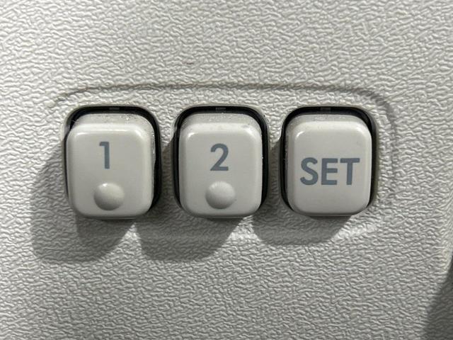 レガシィＢ４ ２．０ｉ　アドバンテージライン　本州仕入れ　サンルーフ　後期Ｆ型　ＨＤＤナビ　バックカメラ　寒冷地仕様　メモリー機能付パワーシート　ドラレコ　ＨＩＤ　ＥＴＣ　純正１７インチアルミ　デュアルエアコン　パドルシフト　ＨＩＤフォグ（7枚目）