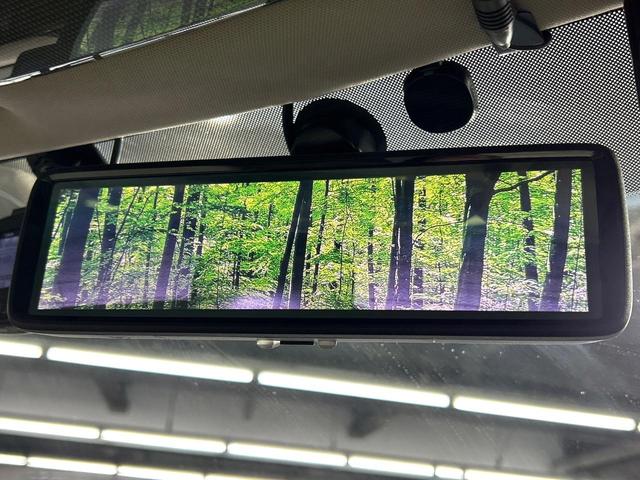 レガシィＢ４ ２．０ｉ　アドバンテージライン　本州仕入れ　サンルーフ　後期Ｆ型　ＨＤＤナビ　バックカメラ　寒冷地仕様　メモリー機能付パワーシート　ドラレコ　ＨＩＤ　ＥＴＣ　純正１７インチアルミ　デュアルエアコン　パドルシフト　ＨＩＤフォグ（9枚目）