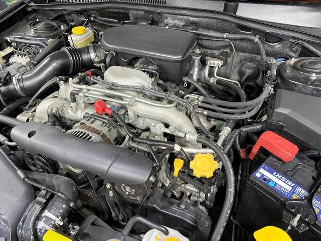 レガシィＢ４ ２．０ｉ　アドバンテージライン　本州仕入れ　サンルーフ　後期Ｆ型　ＨＤＤナビ　バックカメラ　寒冷地仕様　メモリー機能付パワーシート　ドラレコ　ＨＩＤ　ＥＴＣ　純正１７インチアルミ　デュアルエアコン　パドルシフト　ＨＩＤフォグ（20枚目）