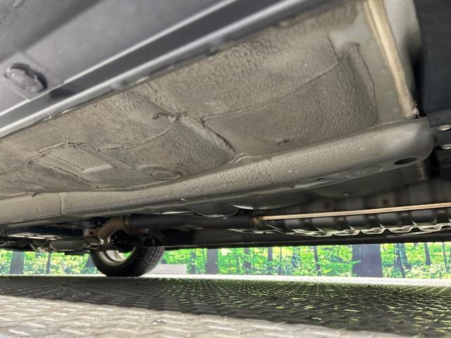 レガシィＢ４ ２．０ｉ　アドバンテージライン　本州仕入れ　サンルーフ　後期Ｆ型　ＨＤＤナビ　バックカメラ　寒冷地仕様　メモリー機能付パワーシート　ドラレコ　ＨＩＤ　ＥＴＣ　純正１７インチアルミ　デュアルエアコン　パドルシフト　ＨＩＤフォグ（22枚目）