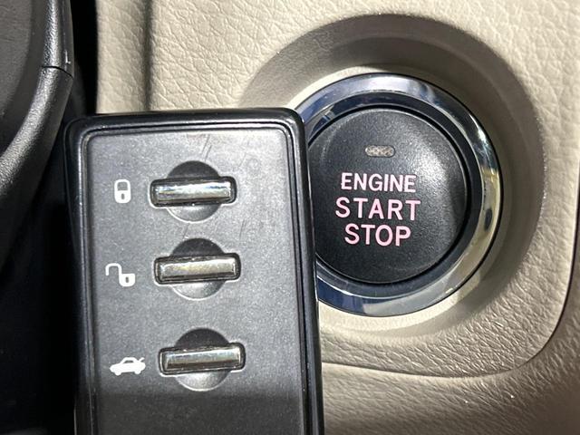 レガシィＢ４ ２．０ｉ　アドバンテージライン　本州仕入れ　サンルーフ　後期Ｆ型　ＨＤＤナビ　バックカメラ　寒冷地仕様　メモリー機能付パワーシート　ドラレコ　ＨＩＤ　ＥＴＣ　純正１７インチアルミ　デュアルエアコン　パドルシフト　ＨＩＤフォグ（27枚目）