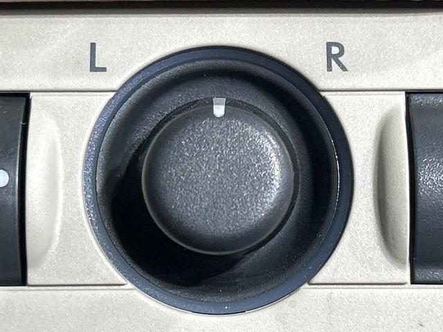 レガシィＢ４ ２．０ｉ　アドバンテージライン　本州仕入れ　サンルーフ　後期Ｆ型　ＨＤＤナビ　バックカメラ　寒冷地仕様　メモリー機能付パワーシート　ドラレコ　ＨＩＤ　ＥＴＣ　純正１７インチアルミ　デュアルエアコン　パドルシフト　ＨＩＤフォグ（42枚目）