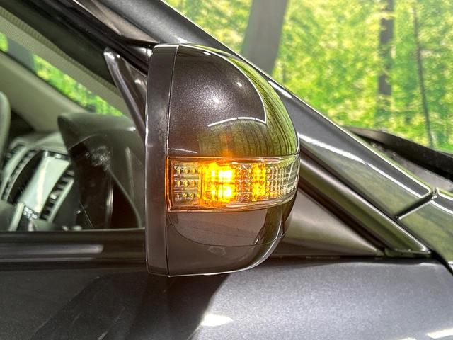 レガシィＢ４ ２．０ｉ　アドバンテージライン　本州仕入れ　サンルーフ　後期Ｆ型　ＨＤＤナビ　バックカメラ　寒冷地仕様　メモリー機能付パワーシート　ドラレコ　ＨＩＤ　ＥＴＣ　純正１７インチアルミ　デュアルエアコン　パドルシフト　ＨＩＤフォグ（49枚目）