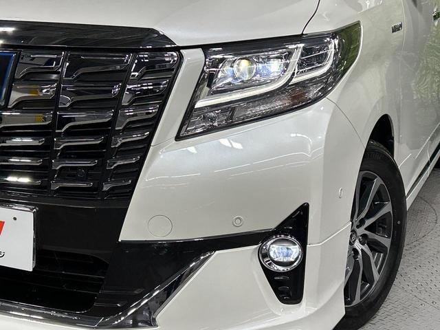 アルファードハイブリッド Ｇ　Ｆパッケージ　４ＷＤ　本州仕入　禁煙車　フルエアロ　ＪＢＬサウンド　両側電動ドア　純正９型ナビ　後席モニター　バックカメラ　１００Ｖ電源　衝突被害軽減システム　レーダークルーズ　メモリー付パワーシート　置くだけ充電（17枚目）