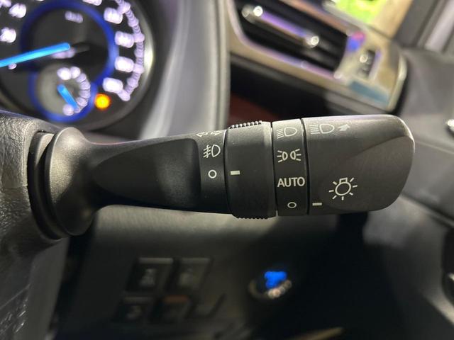 アルファードハイブリッド Ｇ　Ｆパッケージ　４ＷＤ　本州仕入　禁煙車　フルエアロ　ＪＢＬサウンド　両側電動ドア　純正９型ナビ　後席モニター　バックカメラ　１００Ｖ電源　衝突被害軽減システム　レーダークルーズ　メモリー付パワーシート　置くだけ充電（41枚目）