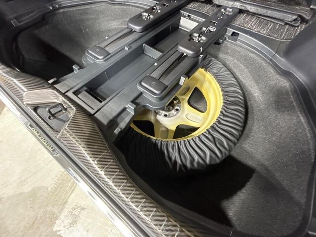 アルファードハイブリッド Ｇ　Ｆパッケージ　４ＷＤ　本州仕入　禁煙車　フルエアロ　ＪＢＬサウンド　両側電動ドア　純正９型ナビ　後席モニター　バックカメラ　１００Ｖ電源　衝突被害軽減システム　レーダークルーズ　メモリー付パワーシート　置くだけ充電（63枚目）