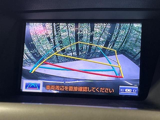 ＲＸ ＲＸ４５０ｈ　Ｆスポーツ　４ＷＤ　純正８型ナビ　バックカメラ　クルーズコントロール　シートヒーター　パワーバックドア　メモリー機能付きパワーシート　革シート　ドラレコ　スマートキー　ＬＥＤ　ＥＴＣ　オートハイビーム（4枚目）