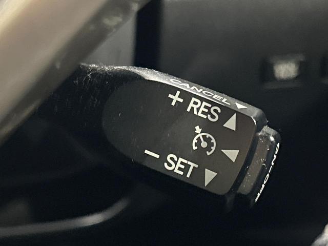 ＲＸ ＲＸ４５０ｈ　Ｆスポーツ　４ＷＤ　純正８型ナビ　バックカメラ　クルーズコントロール　シートヒーター　パワーバックドア　メモリー機能付きパワーシート　革シート　ドラレコ　スマートキー　ＬＥＤ　ＥＴＣ　オートハイビーム（5枚目）