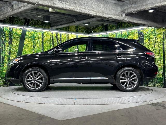 ＲＸ ＲＸ４５０ｈ　Ｆスポーツ　４ＷＤ　純正８型ナビ　バックカメラ　クルーズコントロール　シートヒーター　パワーバックドア　メモリー機能付きパワーシート　革シート　ドラレコ　スマートキー　ＬＥＤ　ＥＴＣ　オートハイビーム（25枚目）