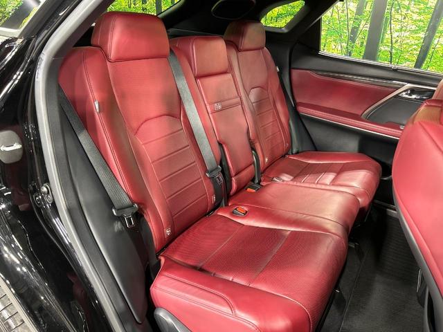 ＲＸ ＲＸ２００ｔ　Ｆスポーツ　本州仕入　マークレビンソンサウンド　サンルーフ　純正１２．３型ナビ　全周囲カメラ　プリクラッシュセーフティ　レーダークルーズ　ブラインドスポットモニター　シートベンチレーション　パワーシート　革シート（13枚目）