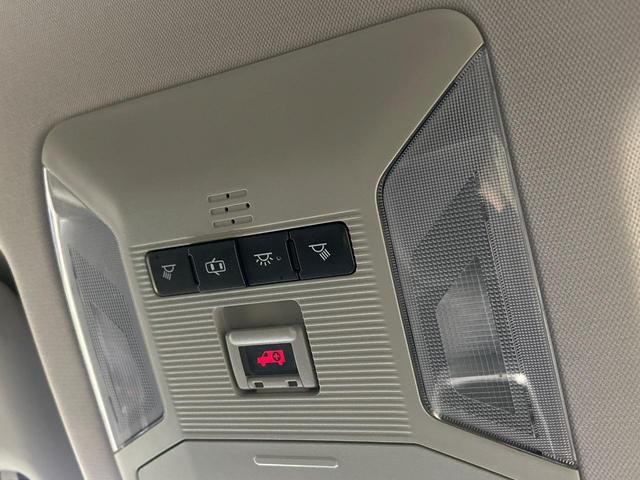 ＲＡＶ４ Ｘ　４ＷＤ　ＳＤナビ　バックカメラ　寒冷地仕様　トヨタセーフティセンス　レーダークルーズコントロール　マルチテレインセレクト　スマートキー　ＬＥＤ　ルーフレール　オートハイビーム　車線逸脱警報（46枚目）