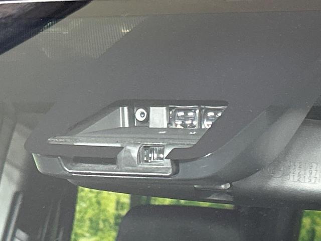 ヴォクシー ＺＳ　煌ＩＩ　４ＷＤ　フリップダウンモニター　純正９型ナビ　セーフティセンス　両側電動ドア　バックカメラ　寒冷地仕様　クルーズコントロール　ドラレコ　コーナーセンサー　スマートキー　ＬＥＤヘッド　ビルトインＥＴＣ（39枚目）