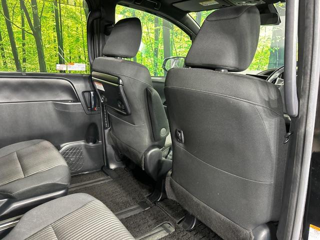 ヴォクシー ＺＳ　煌ＩＩ　４ＷＤ　フリップダウンモニター　純正９型ナビ　セーフティセンス　両側電動ドア　バックカメラ　寒冷地仕様　クルーズコントロール　ドラレコ　コーナーセンサー　スマートキー　ＬＥＤヘッド　ビルトインＥＴＣ（49枚目）