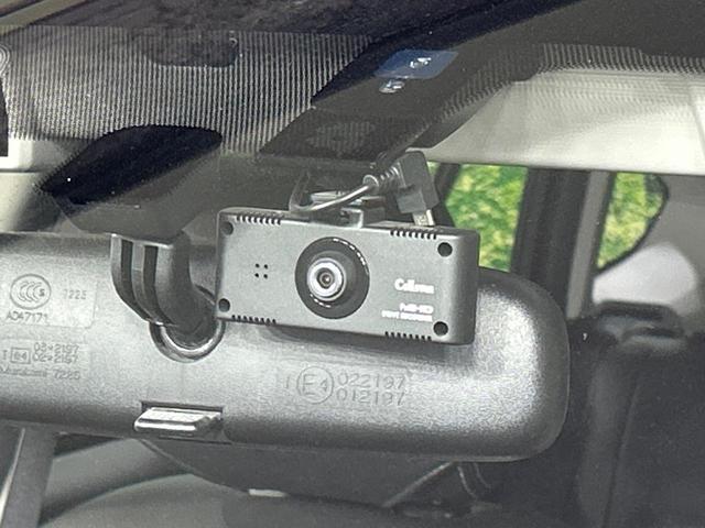 ＸＶハイブリッド ２．０ｉ－Ｌ　アイサイト　ＳＤナビ　バックカメラ　寒冷地仕様　アイサイトＶｅｒ２　全車速追従クルーズ　パワーシート　ドラレコ　スマートキー　ＨＩＤヘッド　パドルシフト　ルーフレール　ＥＴＣ　１７インチアルミ　車線逸脱警報（29枚目）