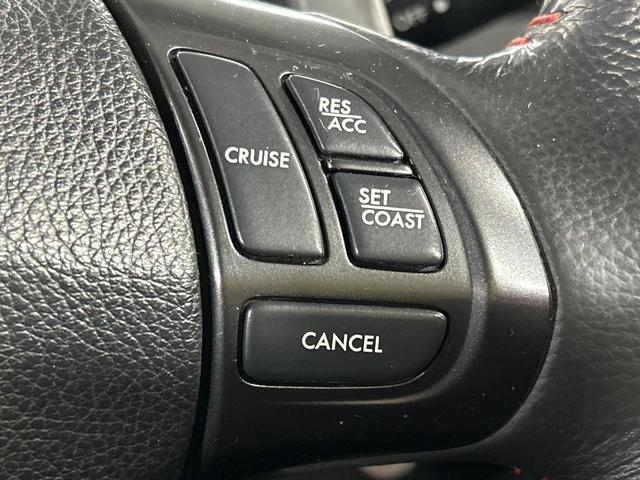 �y�N���[�Y�R���g���[���z�������H�����N���N���s�B�A�N�Z���𗣂��Ă���葬�x�ő��s���ł��A�������^�]���̕��S���y���I�����E�������ȒP�ȃX�C�b�`����Œ����ł��܂��B