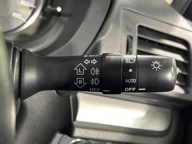 ＸＶ ２．０ｉ－Ｌ　アイサイト　本州仕入れ　ＳＤナビ　バックカメラ　寒冷地仕様　アイサイトＶｅｒ２　全車速追従クルーズ　禁煙車　パワーシート　スマートキー　ＨＩＤヘッド　ビルトインＥＴＣ　純正１７インチアルミ　車線逸脱警報（32枚目）