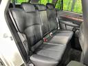 後部座席も気になるようなキズ・汚れやへたり等、大きなダメージはなく、良好な状態です。