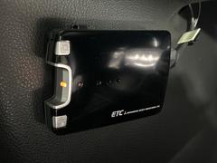 【ＥＴＣ】高速道路の料金所をストレスなく通過！話題のスポットやサービスエリアに多い「スマートIntercooler」利用時は必須のアイテムです。当店でセットアップを実施、ご納車当日からすぐにご利用いただけます！ 5