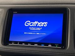 �ڽ��������ʥӡۿ͵��ν����ʥӤ������������ǥ�����ǽ�⽼�¤��Ƥ��ꡢ�£�������������³����Ф������Υ��ޥۤ�ͣУ��ץ쥤�䡼�β��ڤ������ǽ�������α�ž������˳ڤ����ʤ�ޤ����� 3