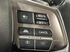 ������®�ɽ���ǽ�ե��롼������ȥ�����۹�®ƻϩ�Ǥ�Ĺ��Υ���Ԥ��ڤˡ�����ư��®�٤��ݤĥ��롼������ȥ����뤬�����ͷڸ������ƥ��Ϣ�Ȥ��������μ�ξ���Τ��Ƽִ֤��ݤĤ褦��®��Ĵ�ᤷ�Ƥ���ޤ����� 6