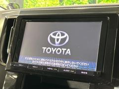 �ڽ��������ʥӡۿ͵��ν����ʥӤ������������ǥ�����ǽ�⽼�¤��Ƥ��ꡢ�£�������������³����Ф������Υ��ޥۤ�ͣУ��ץ쥤�䡼�β��ڤ������ǽ�������α�ž������˳ڤ����ʤ�ޤ����� 4