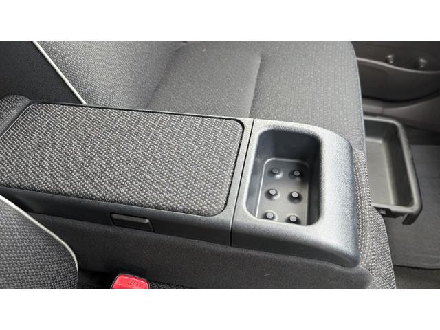 パッソ Ｘ　Ｌパッケージ　４ＷＤ　ＥＴＣ　ＴＶ　スマートキー　電動格納ミラー　ＣＶＴ　盗難防止システム　衝突安全ボディ　ベンチシート　ＡＢＳ　ＥＳＣ　ＣＤ　ミュージックプレイヤー接続可　Ｂｌｕｅｔｏｏｔｈ　エアコン（24枚目）