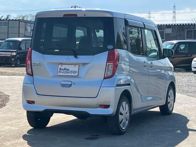 ｅＫスペース Ｇ　車検整備付　バックカメラ　盗難防止装置　パワステ　パワーウィンドウ　スマートキー　キーレス　ベンチシート　スライドドア　横滑り防止装置（10枚目）