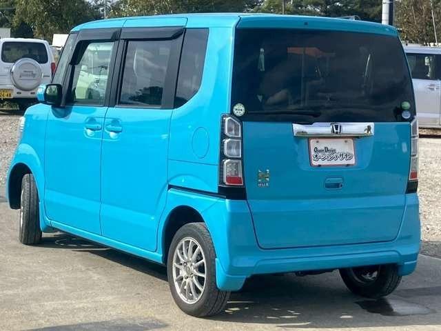Ｎ－ＢＯＸ Ｇ・Ｌパッケージ　車検整備付　ベンチシート　ナビ付　バックカメラ　ＥＴＣ　両側スライド片側電動スライドドア　キーレス　スマートキー　プッシュスタート　アルミホイール　イノセントブルーメタリック（6枚目）