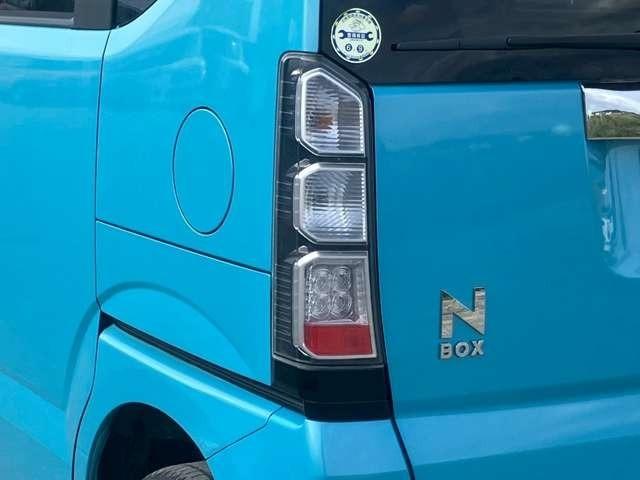 Ｎ－ＢＯＸ Ｇ・Ｌパッケージ　車検整備付　ベンチシート　ナビ付　バックカメラ　ＥＴＣ　両側スライド片側電動スライドドア　キーレス　スマートキー　プッシュスタート　アルミホイール　イノセントブルーメタリック（15枚目）